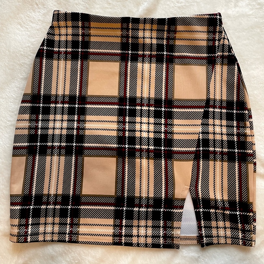 Windsor short skirt